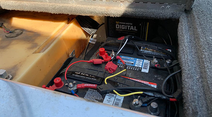 Reasons behind RV battery smells like rotten eggs